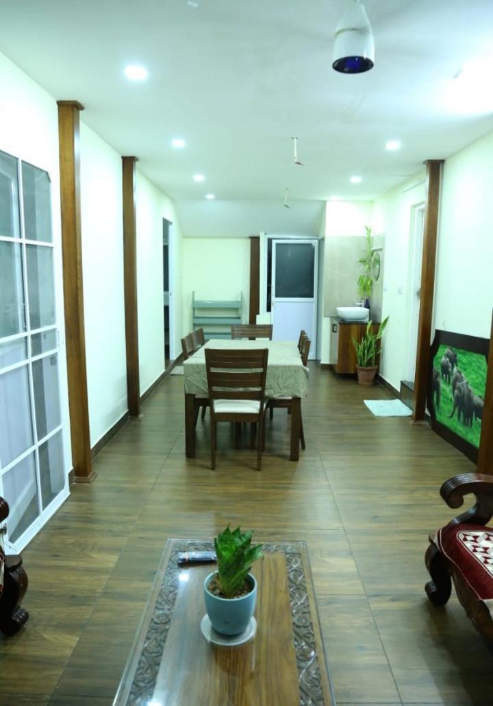 Jasmin Villa Kochi Exterior photo